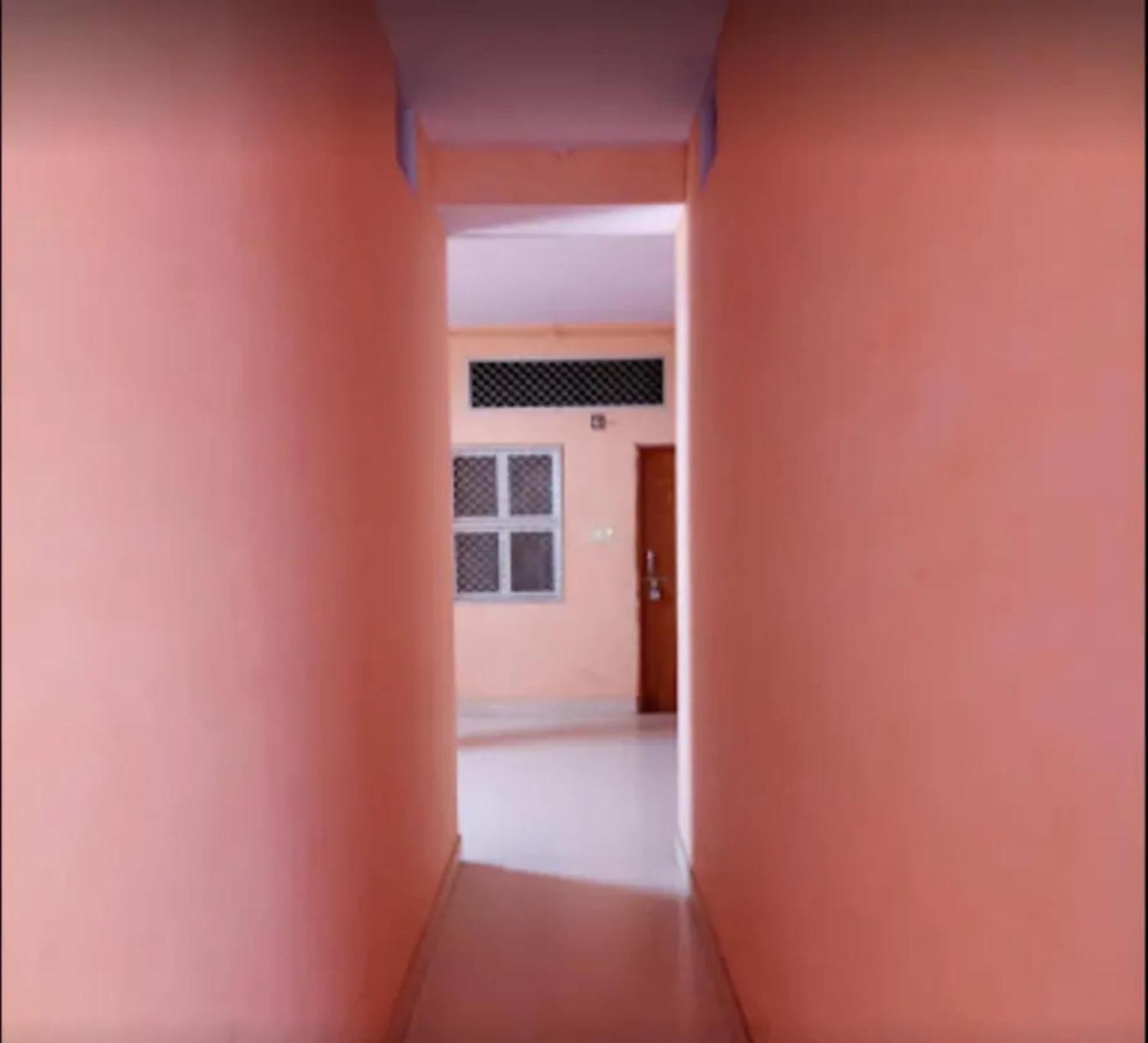 Hotel Swastik Guest House Varanasi - Perfect Location And Comfortable Room Luaran gambar